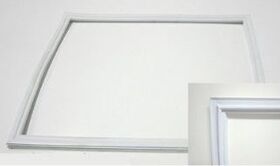 GUARNIZIONE PORTA FREEZER FRIGO ARISTON INDESIT ORIGINALE 554X371 C00115571 C00115571        INDESIT